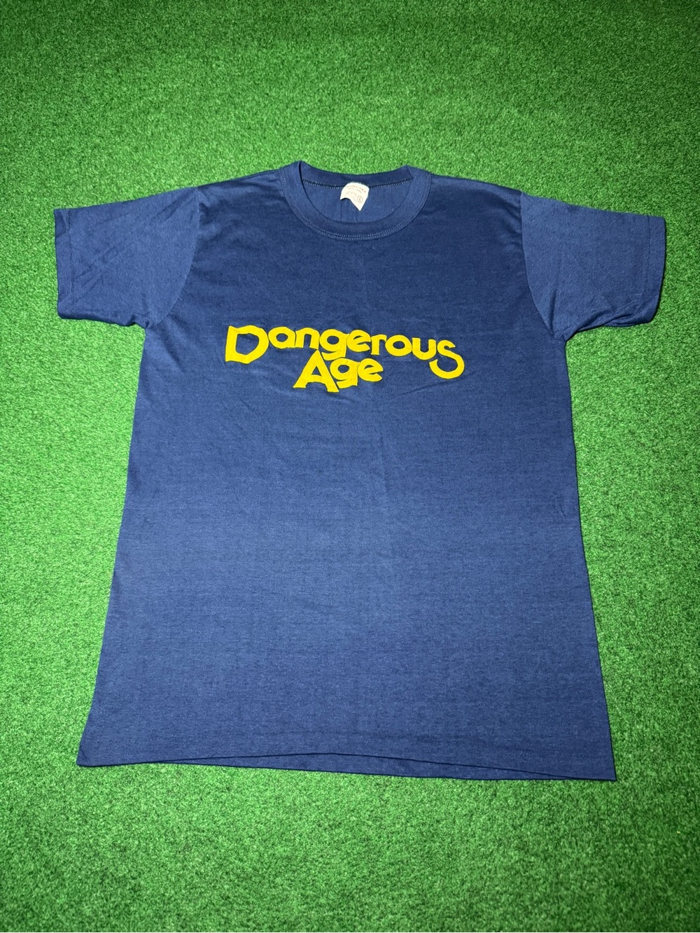 Vintage 80s Bad Company Dangerous Age T-shirt, Rare 70s Band Tee Promo (Medium)
